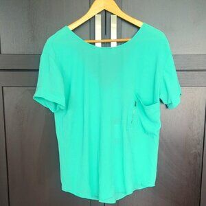 YAS Women's Green Boxy Short Sleeve Summer Blouse With Low Back - Size M NWT